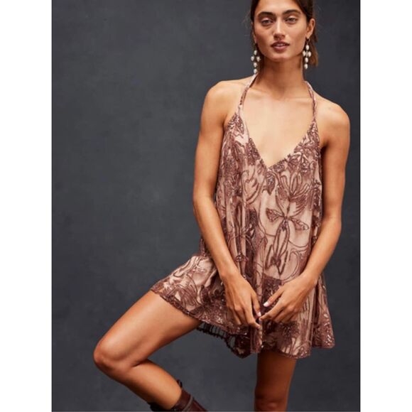 Free People Swingin' It Romper Size XS - Picture 1 of 10